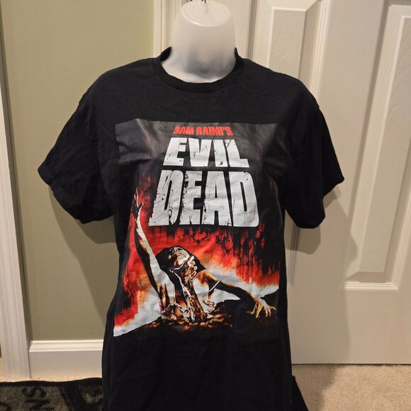 The Evil Dead Horror Movie Poster Graphic T-Shirt Size Medium - Picture 2 of 8